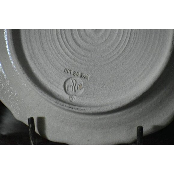 MPM Mick Morgan‎ Studio Pottery salad plates Glazed Stoneware Tan purple - Picture 3 of 9